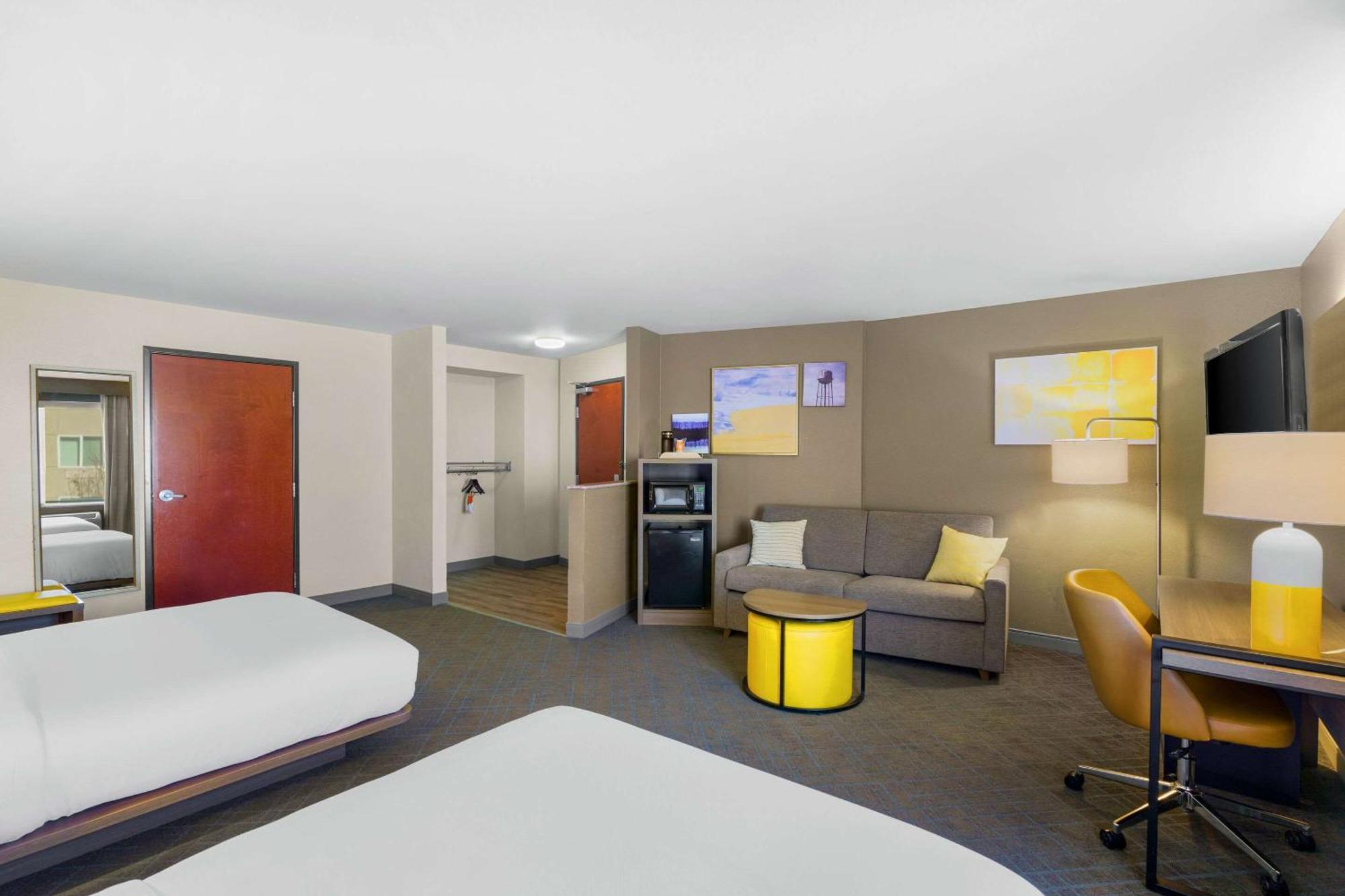 Comfort Suites Vacaville-Napa Valley Area Экстерьер фото