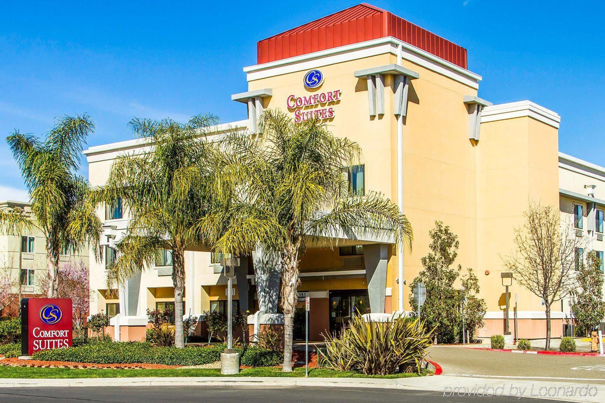 Comfort Suites Vacaville-Napa Valley Area Экстерьер фото